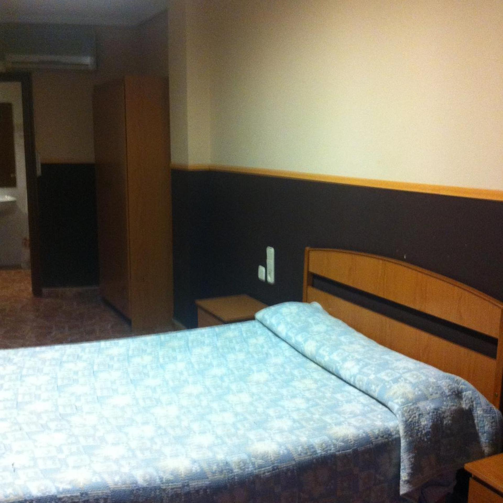 Hotel Manises 12/30