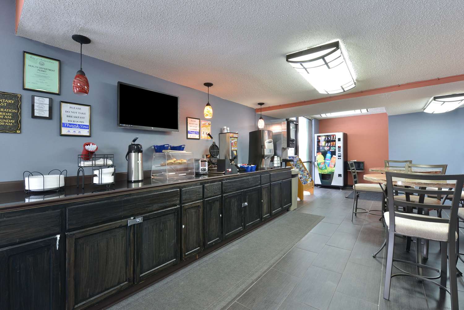 Americas Best Value Inn Kansas City E Independence 19/28