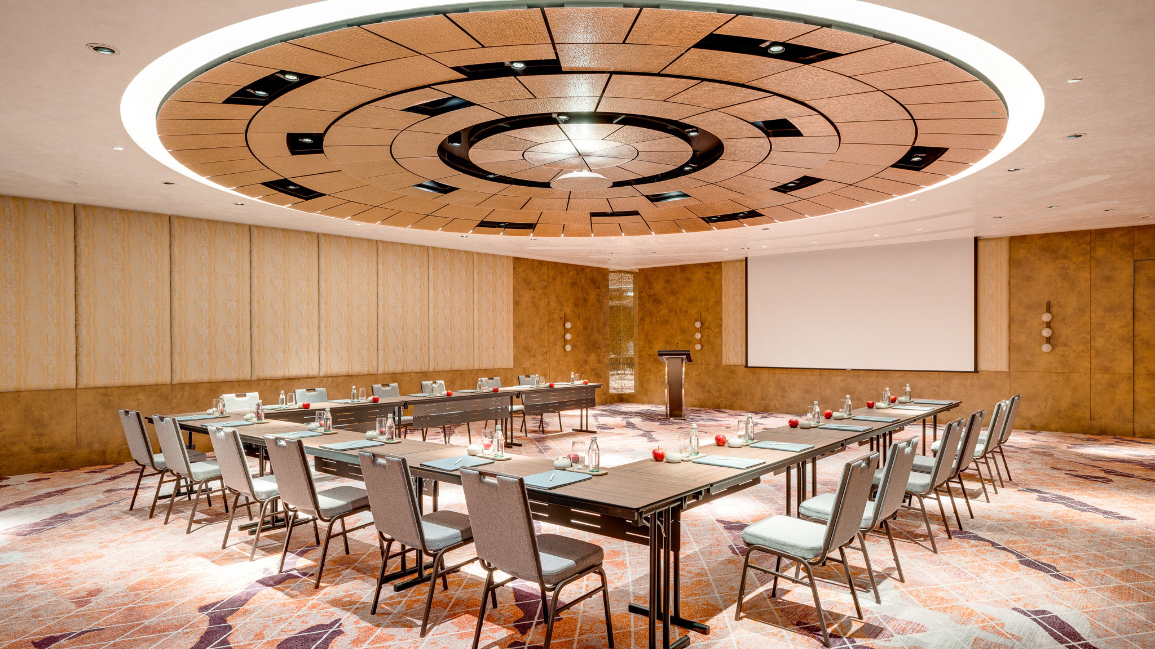 Intercontinental Kaohsiung 64/76