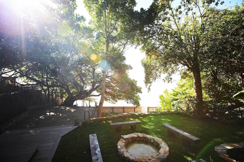 Number Eleven Self Catering Villa 13/24