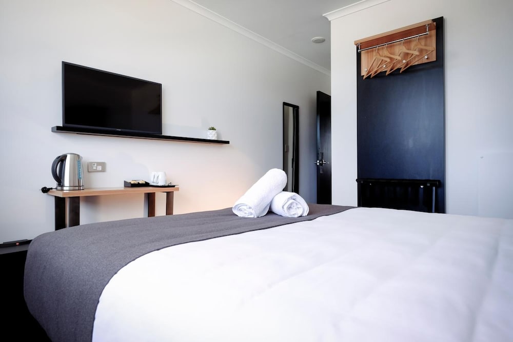 No. 9 Hotel, Auckland 9/60