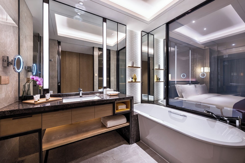 Grand Mercure Shanghai Lingang 48/50