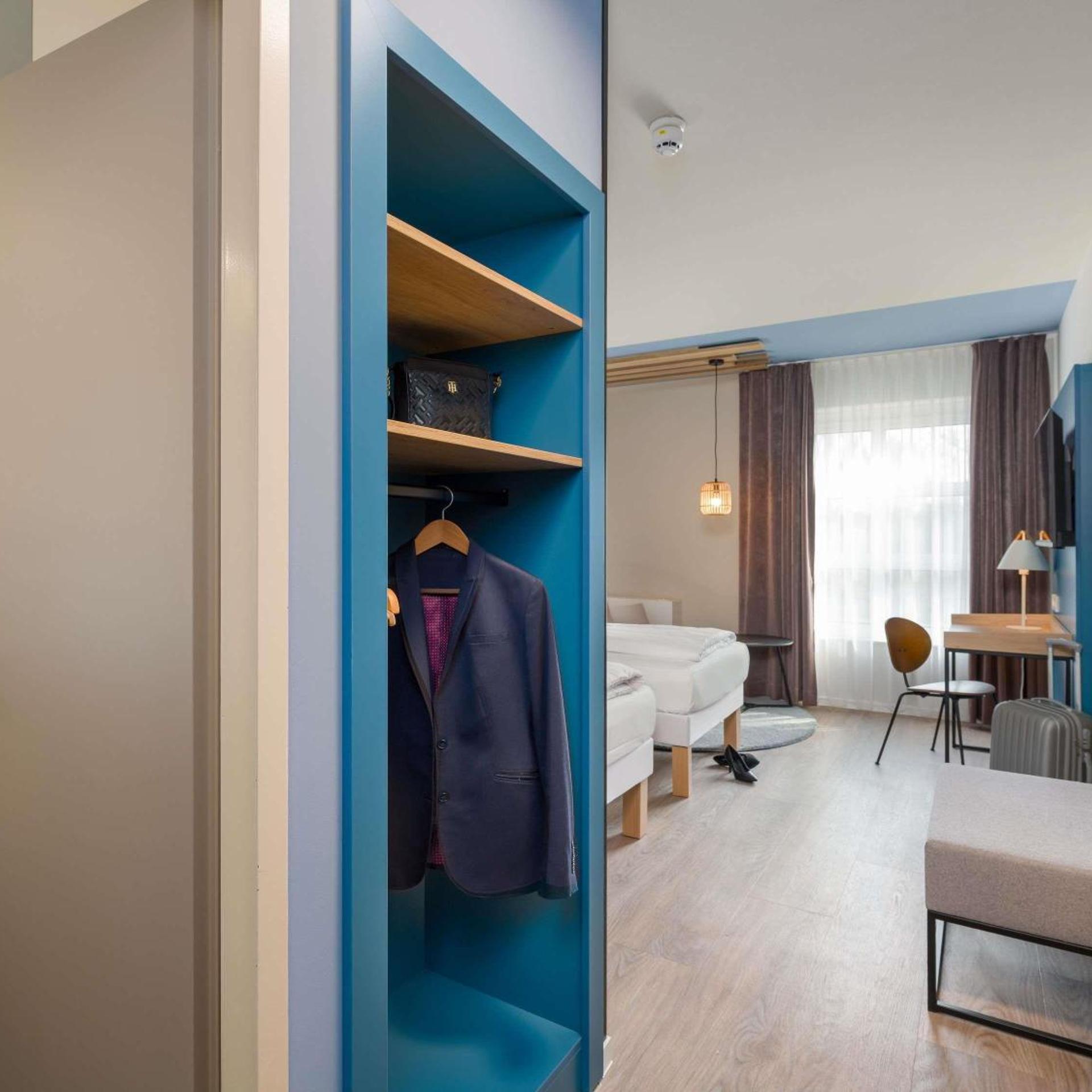 غرفة سوبيريور بسريرين منفصلين بإطلالة على النهر، ibis Styles Regensburg 8/10