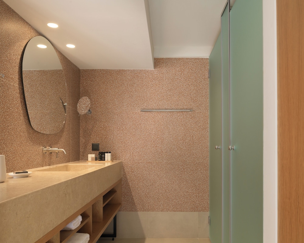 Paralos Venus Suites - Adults Only 85/87