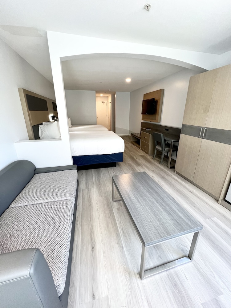 Hotel Aluxor SFO 14/46