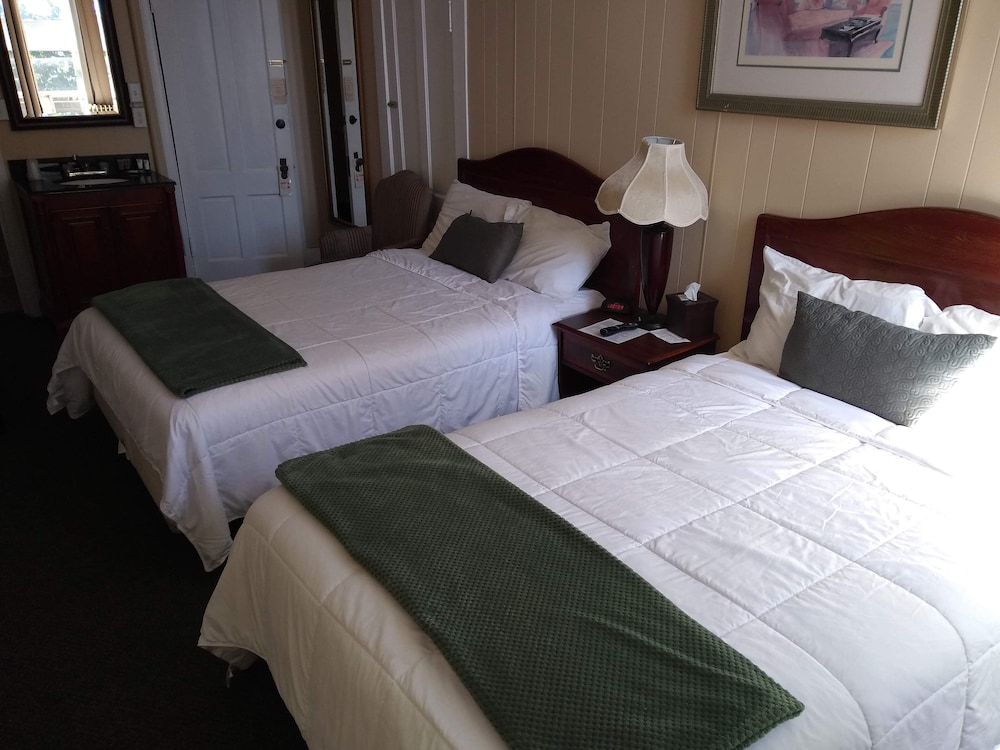 Hotel Wayne 14/44