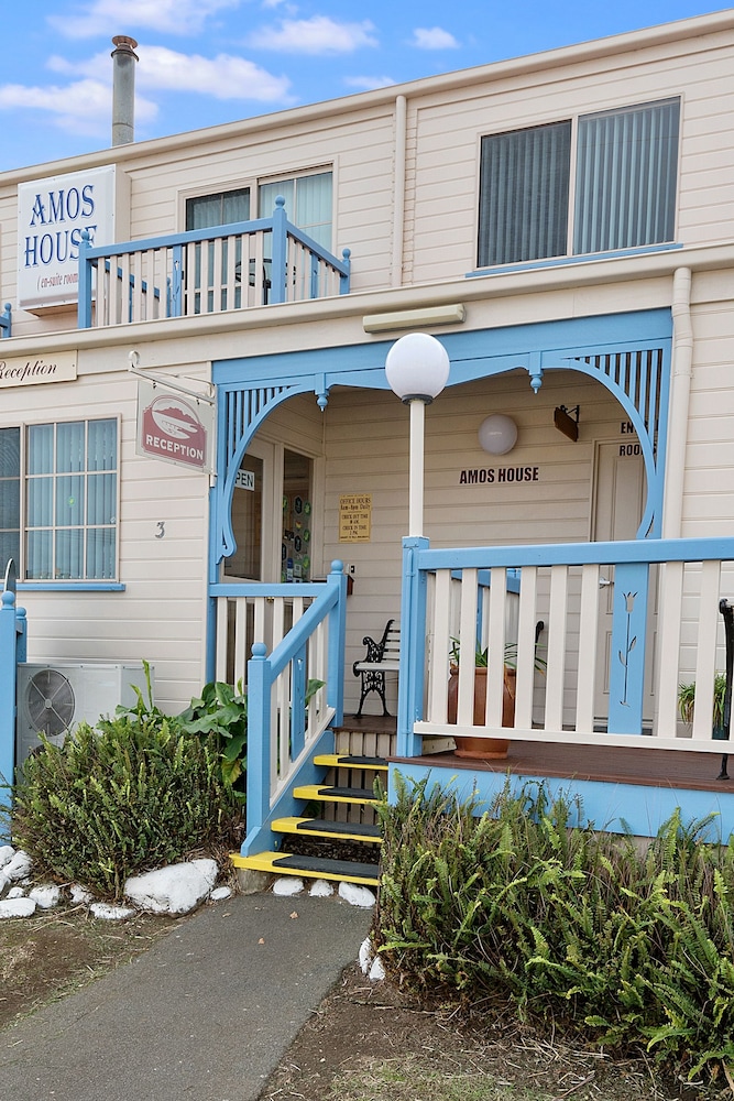 Amos House Swansea Ocean Villas 4/26