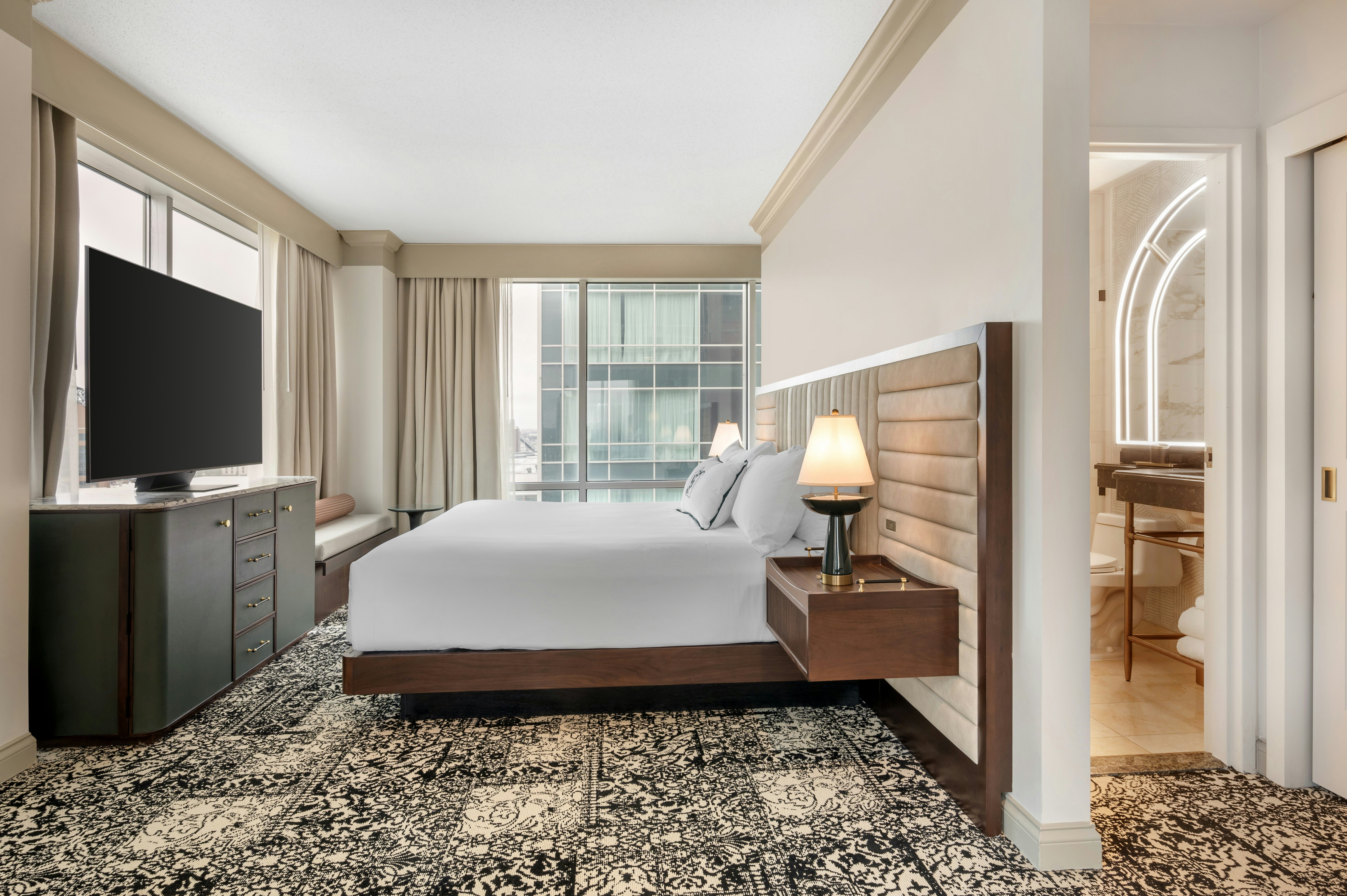 Omni Severin Hotel 24/72