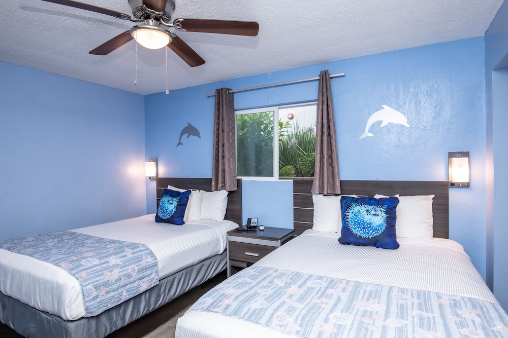 Aqua Breeze Inn 16/55