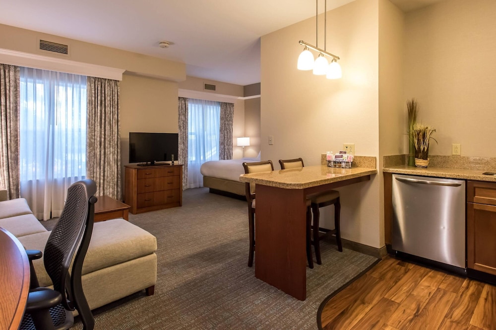 Residence Inn by Marriott Charleston Mount Pleasant 29/31