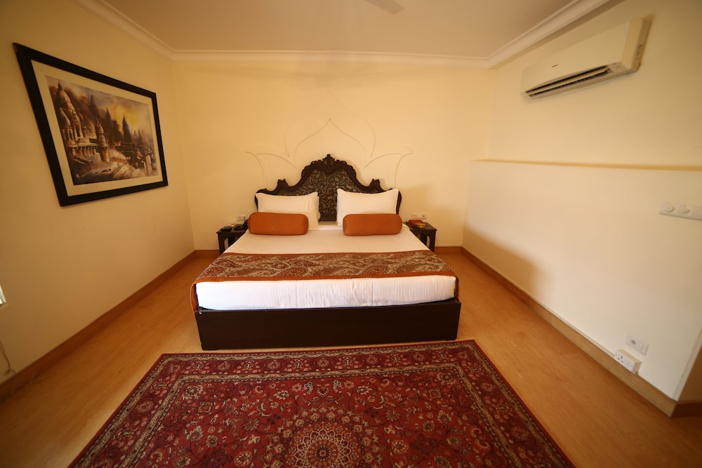 Amritara Suryauday Haveli Varanasi 17/50