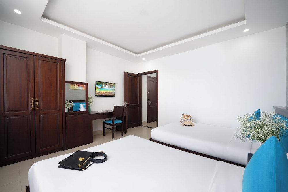 EXECUTIVE, DOUBLE BED