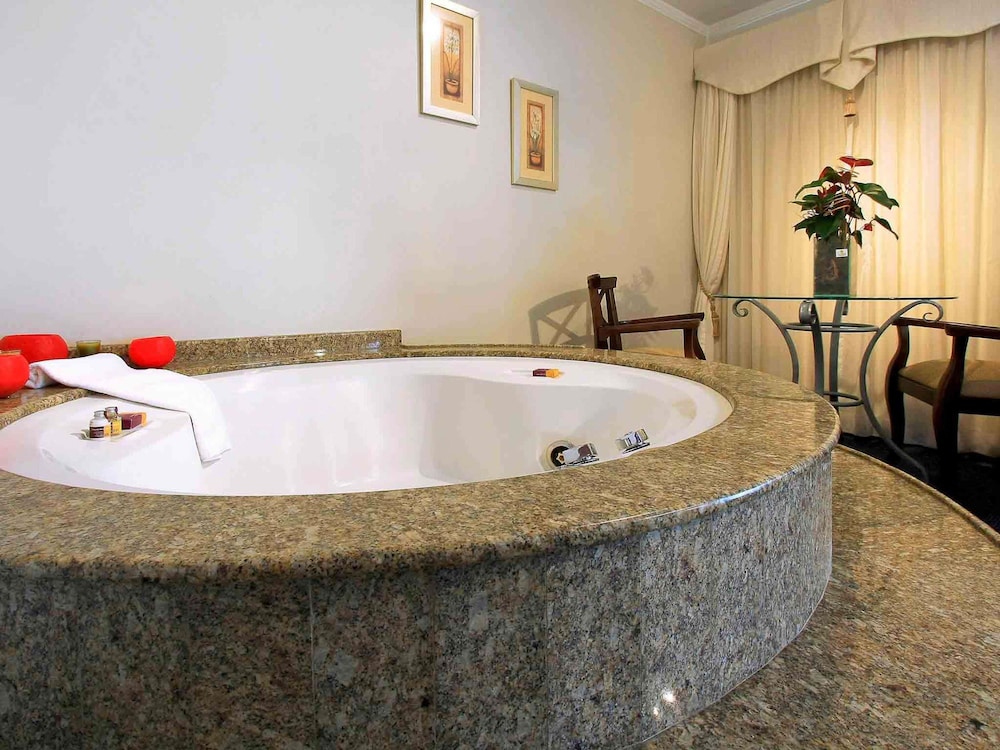 Mercure Jaragua do Sul Hotel 50/50