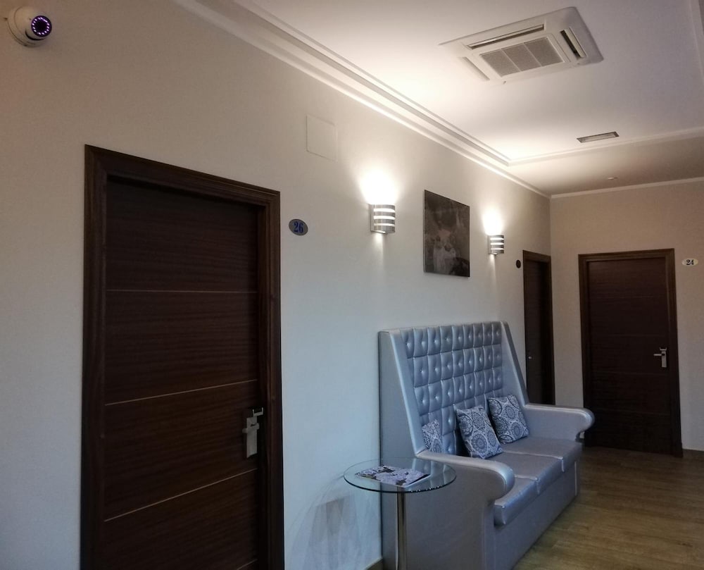 LB Lebrija Hotel & Terrace 19/65