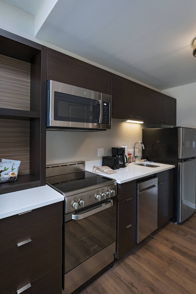 TownePlace Suites by Marriott Naples 34/44
