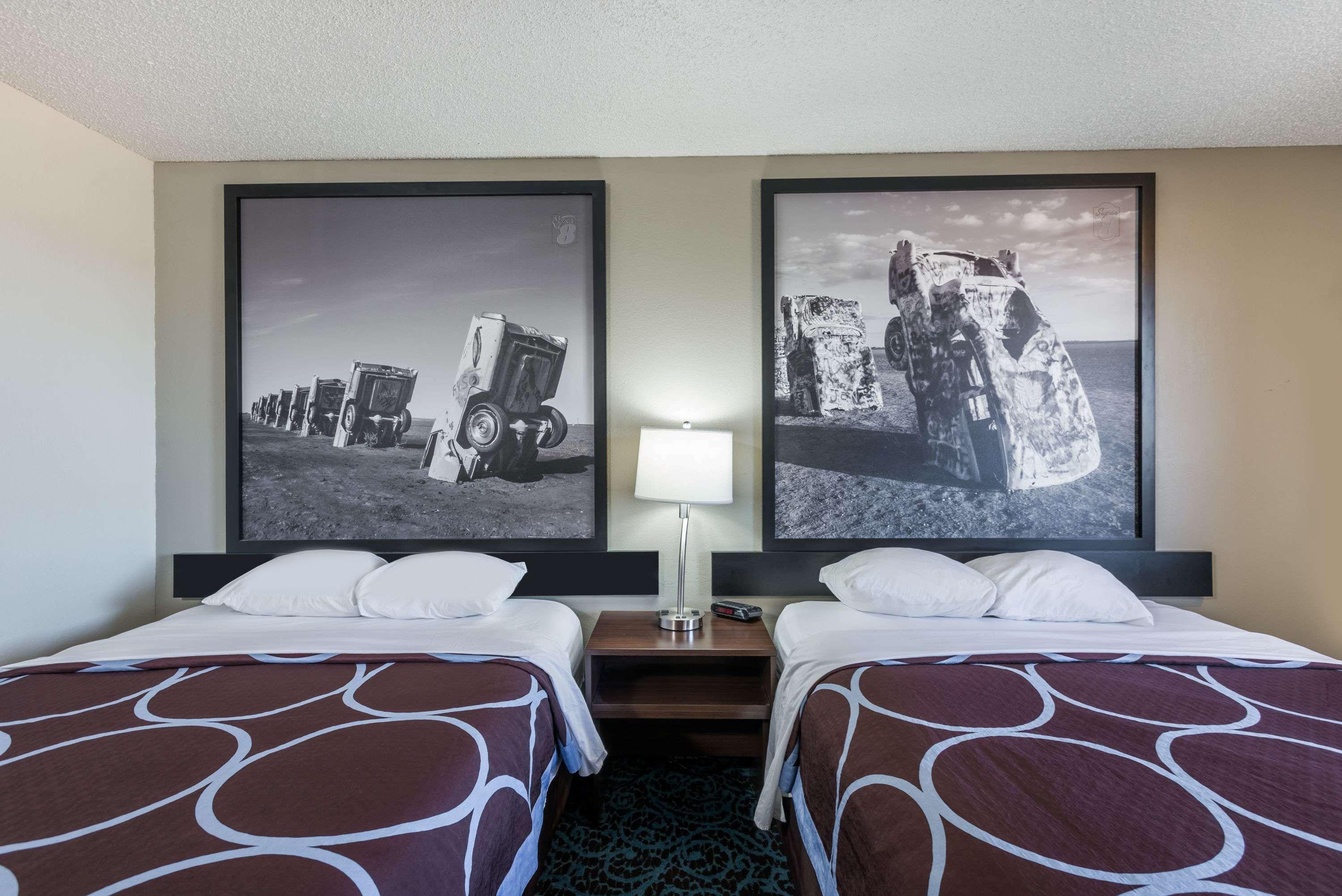 Super 8 By Wyndham Tucumcari 7/25
