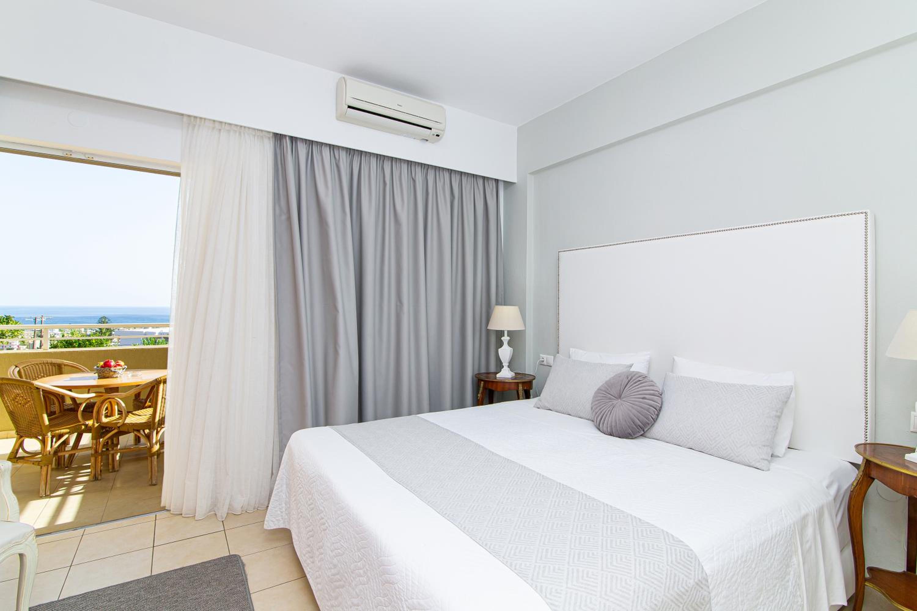 شقة فاخرة بإطلالة على البحر بغرفة نوم واحدة، Villa Mare Monte Aparthotel 3/10