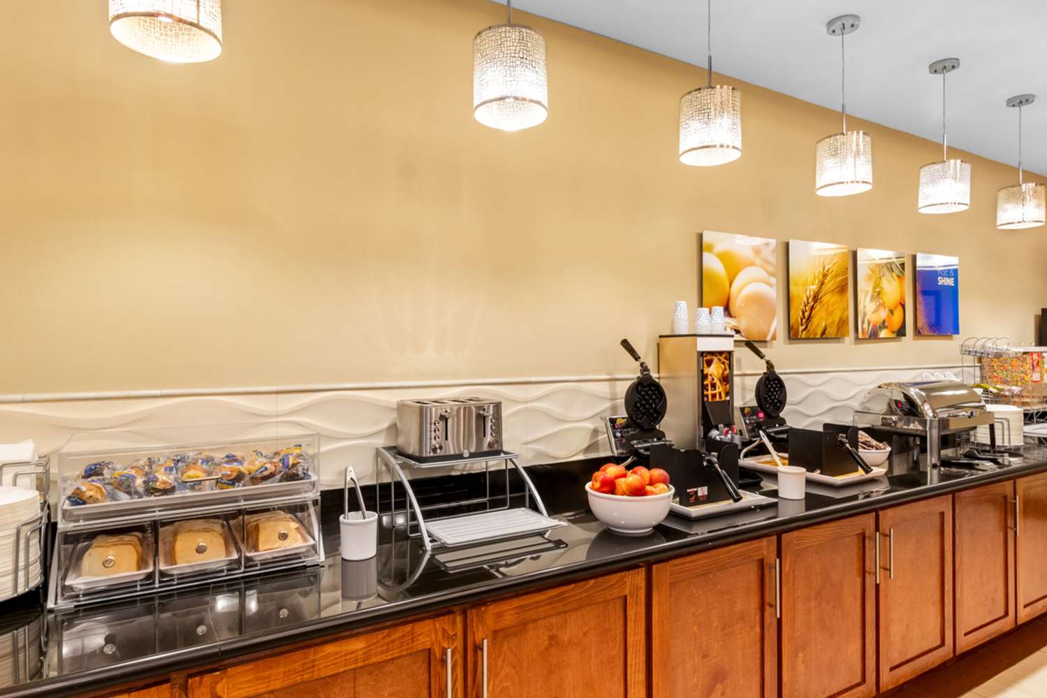 Comfort Suites At Katy Mills 23/45