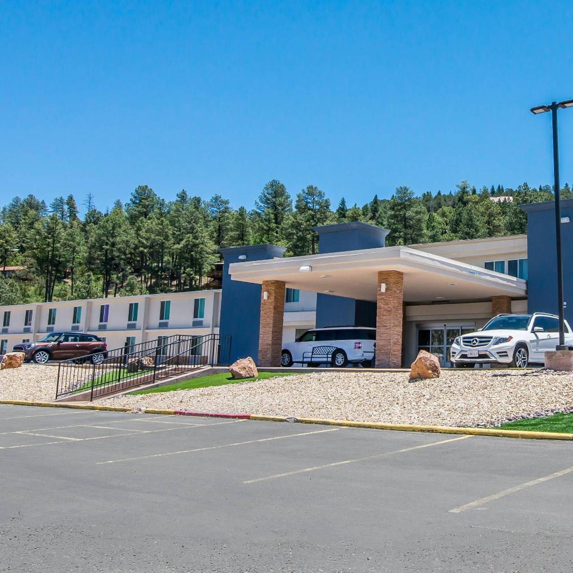 Elevate Hotel at Sierra Blanca 49/50