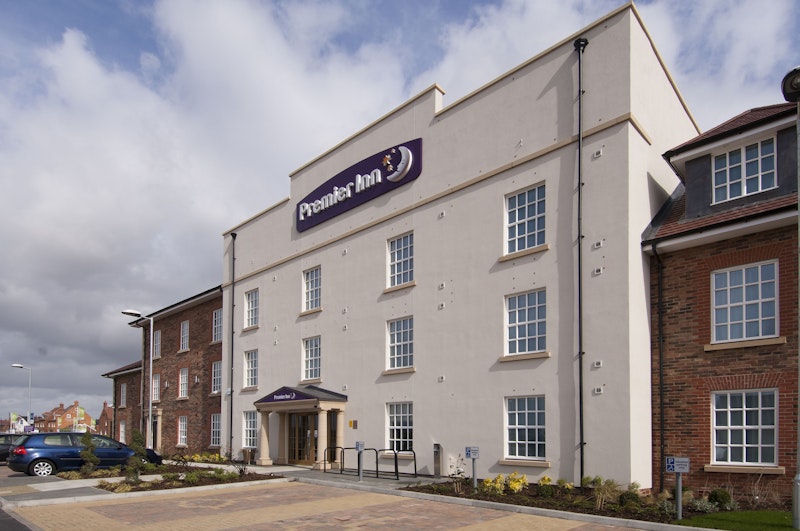 Premier Inn Bedford South A421 34/40