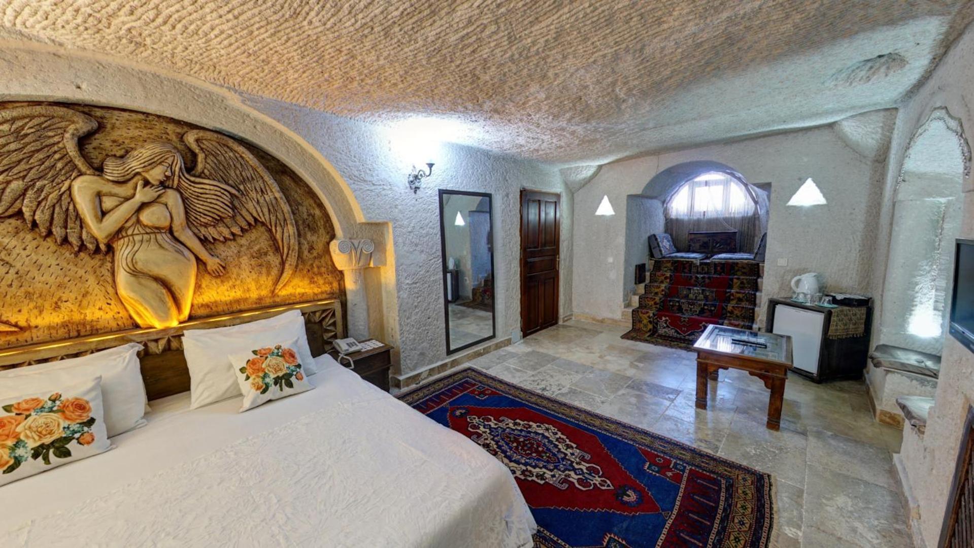 Cave, Junior Suite، Roc Of Cappadocia 3/5