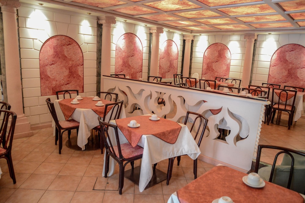 Le Boulevard Hotel 27/39