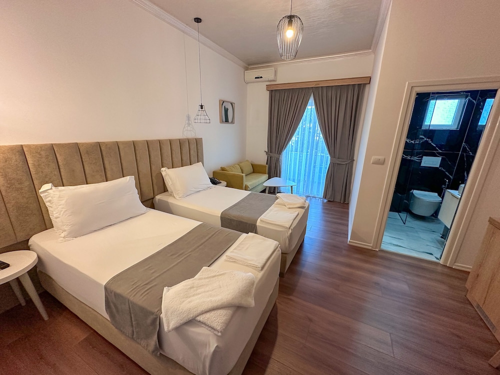 Hotel Murati 12/62