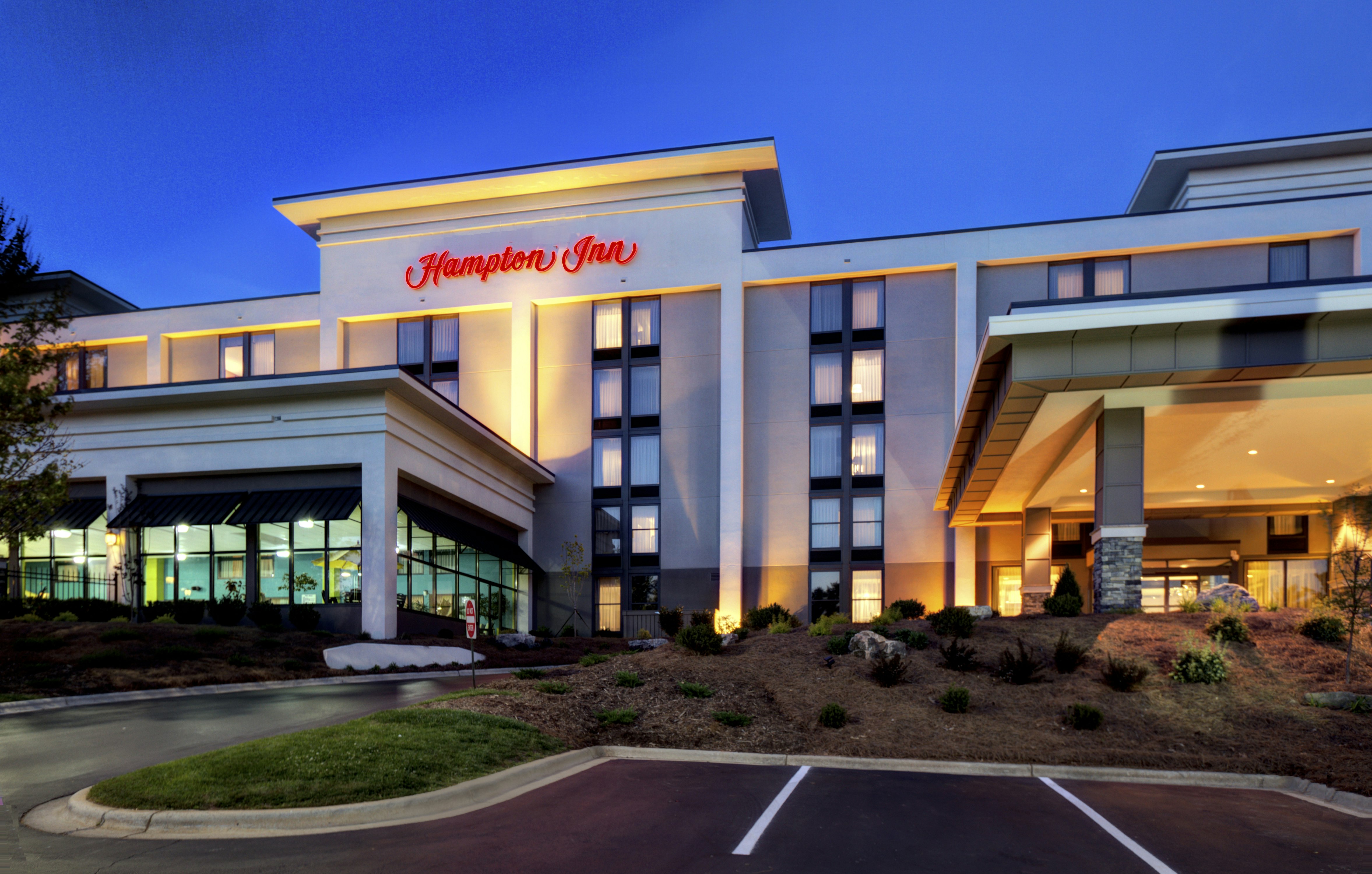 Hampton Inn Asheville Tunnel Road 60/63