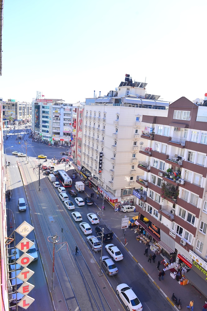 Kivrak Hotel Antalya 46/48