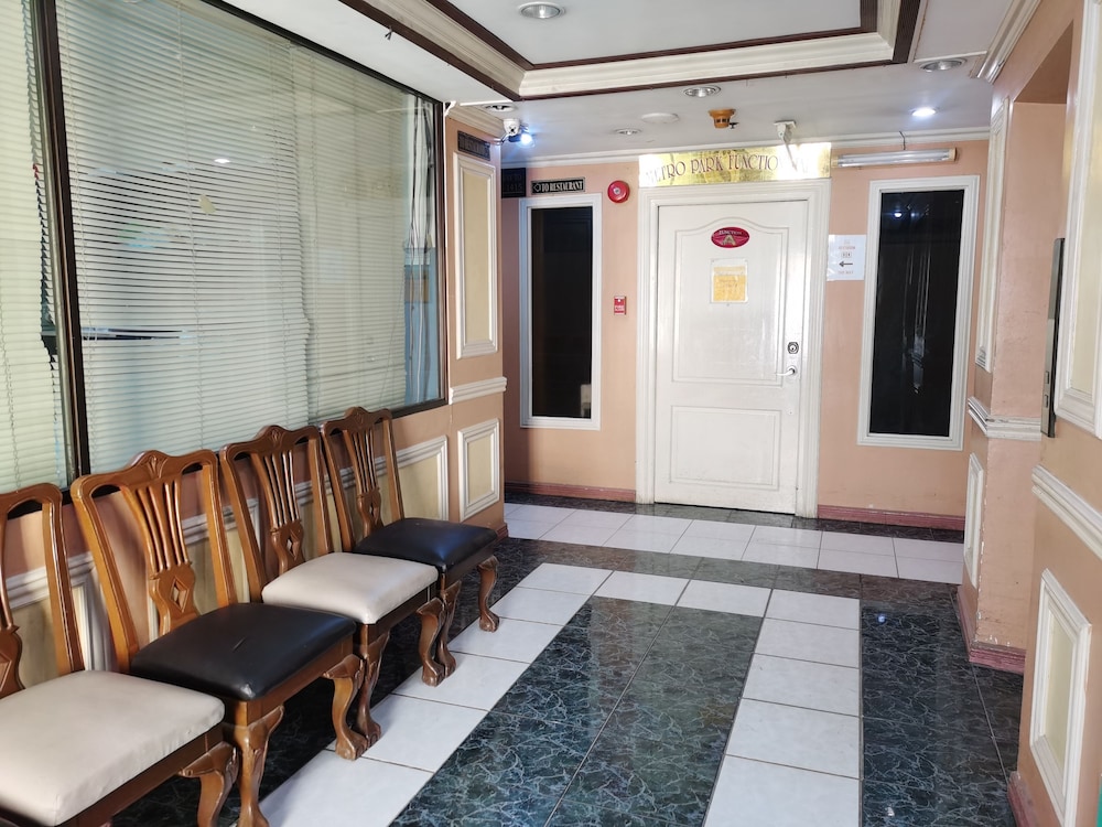 Metro Park Hotel Cebu City 50/62