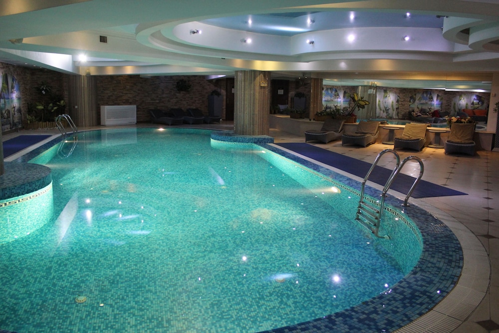 Regardal Hotel 29/50