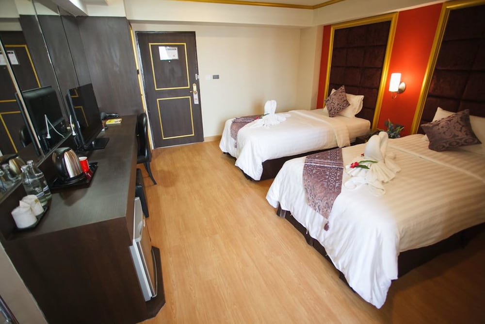 Grand Pink Hotel Hat Yai 17/49