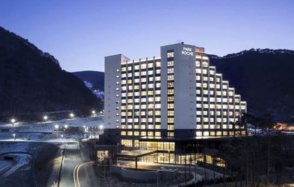 PARK ROCHE RESORT AND WELLNESS in JEONGSEON