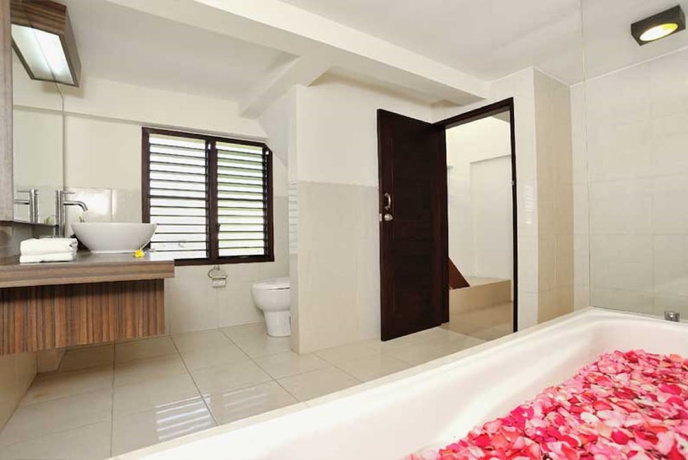 Ganga Hotel Apartments 23/55