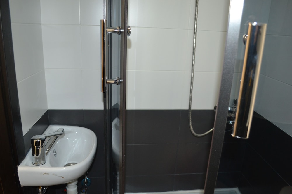 Guest House 36 11/14