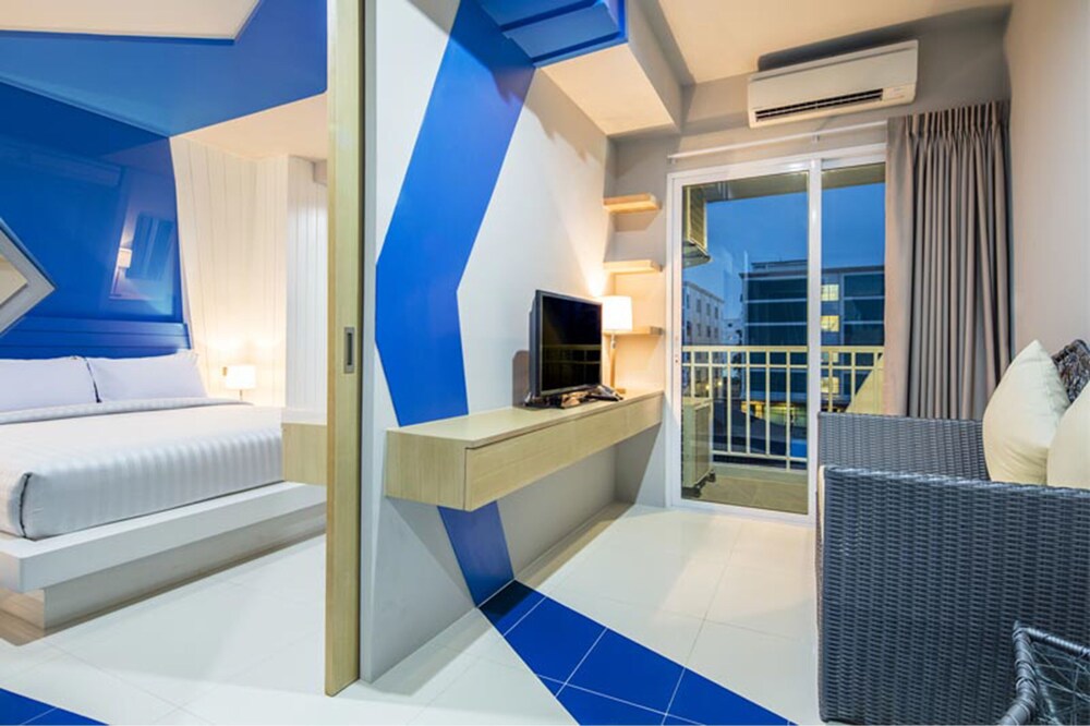 Atelier Suites 20/46