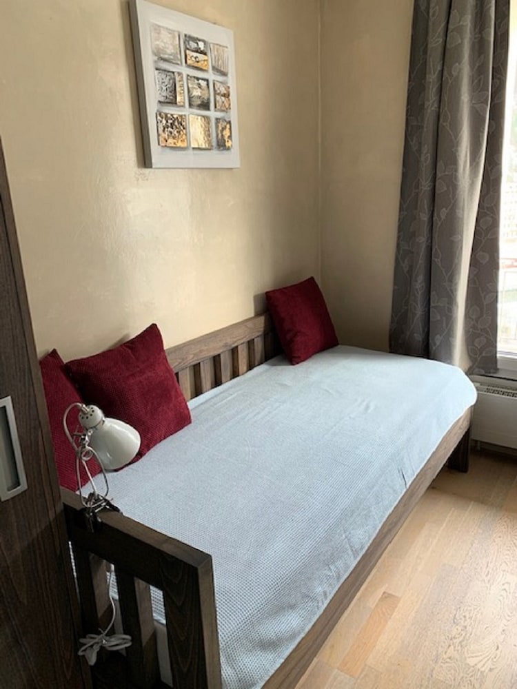 Haus Lothringen 12/50