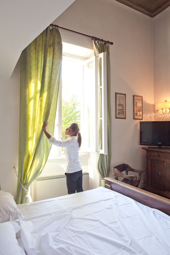 SUPERIOR, DOUBLE BED