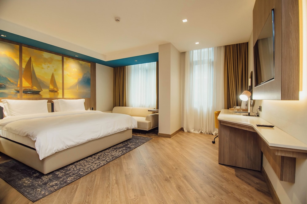 La Quinta by Wyndham Batumi 27/70