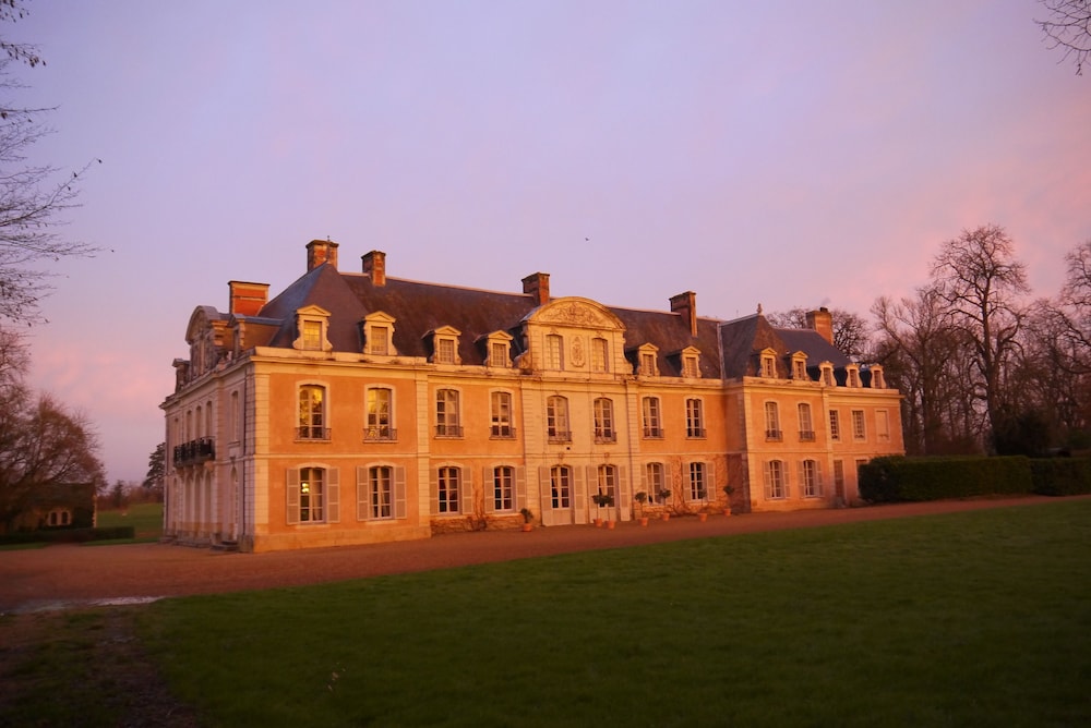 CHATEAU DE BRIOTTIERES 1/48