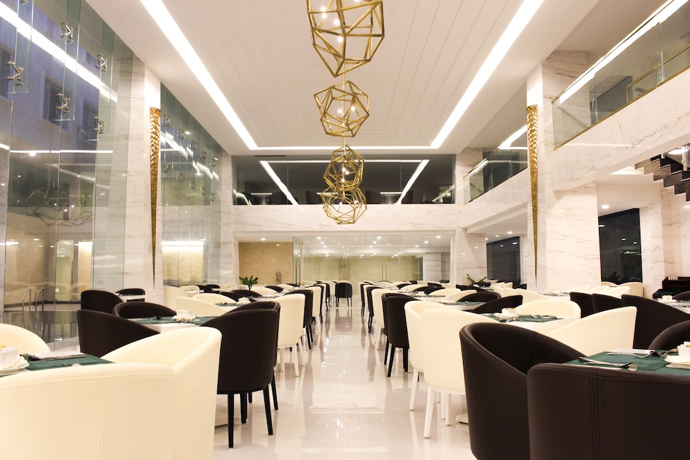 Grand Sokhalay Hotel 24/38