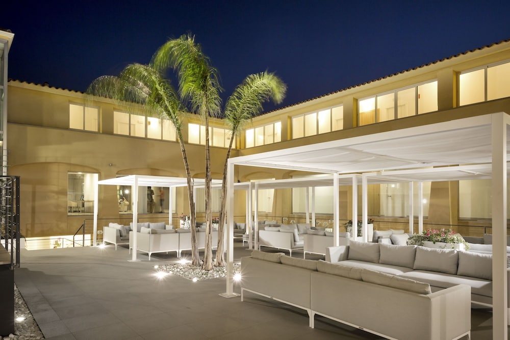 Hotel San Teodoro 40/68