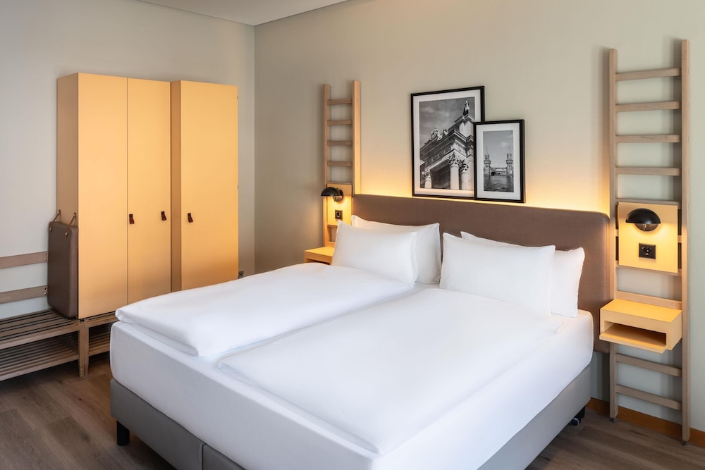 Hotel Bleibtreu Berlin By Golden Tulip 15/50
