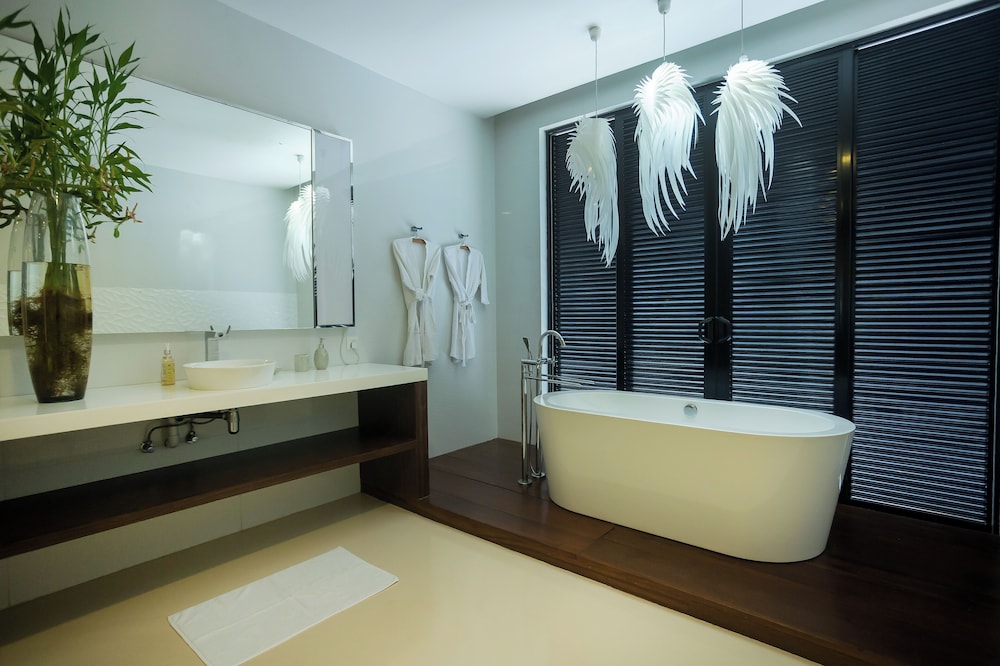 Green Turtle Villa 50/50