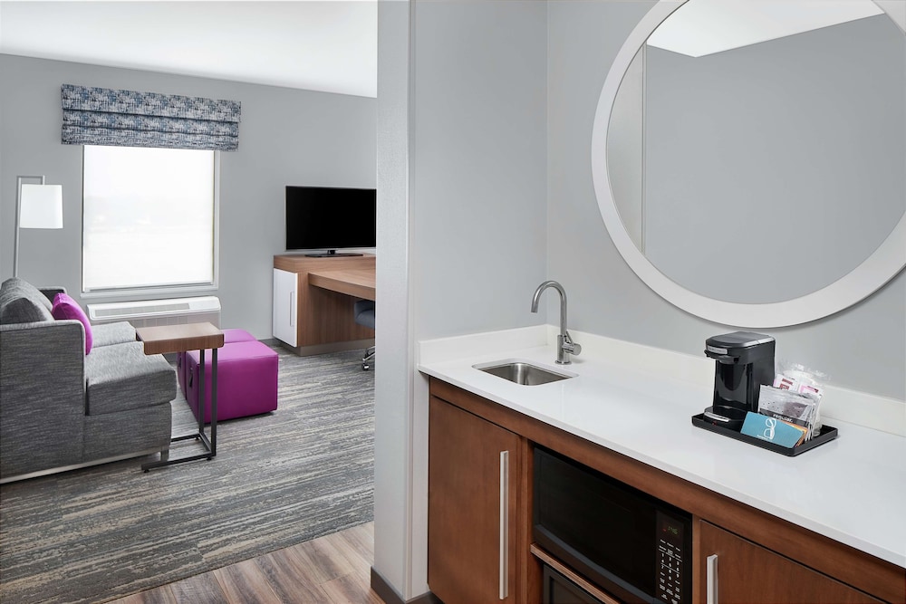 Hampton Inn & Suites Bridgeview Chicago 38/41