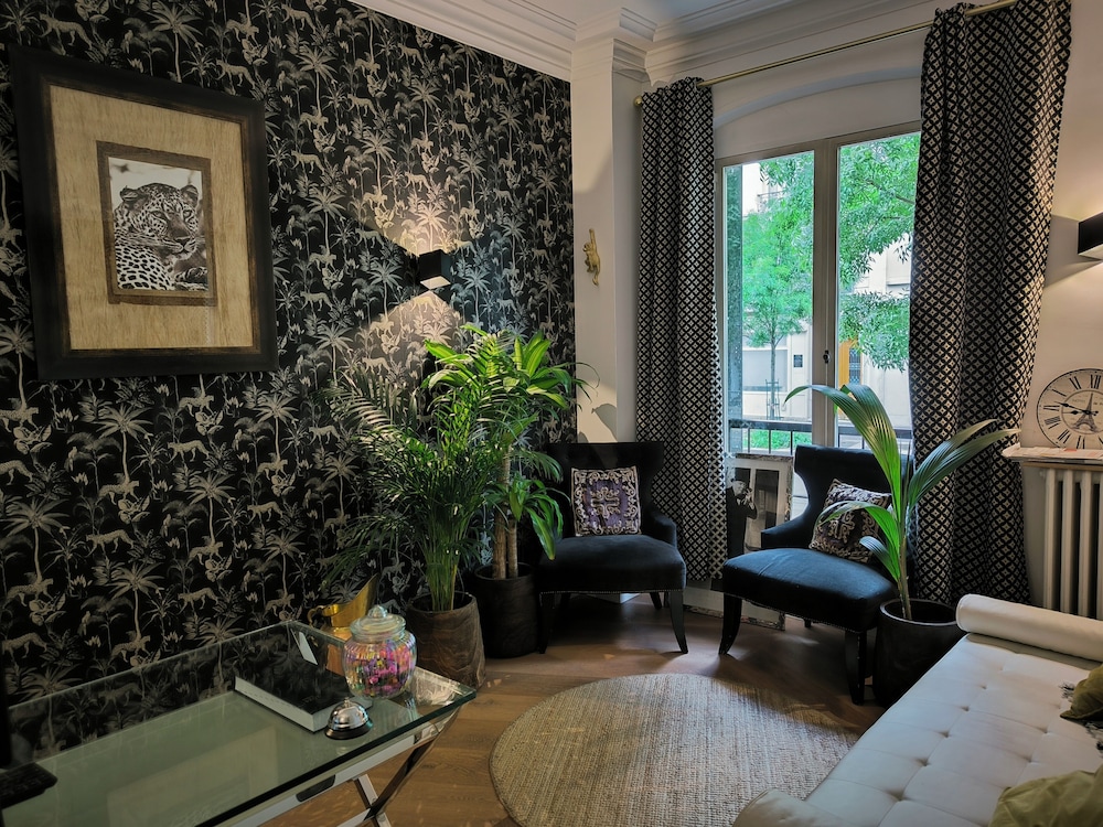 Hotel Le Twelve 41/50