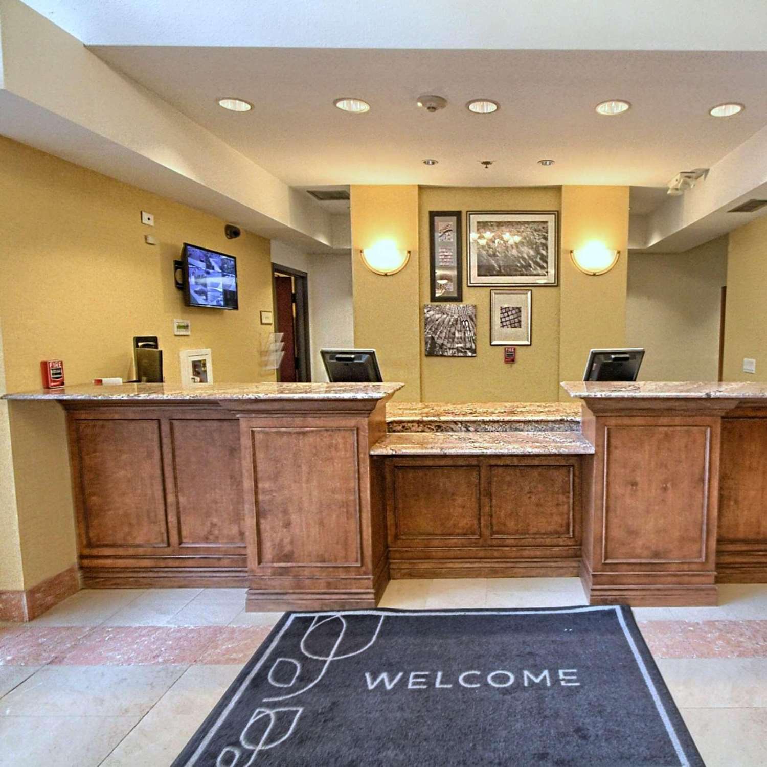 Country Inn & Suites By Radisson, Dearborn, MI 1/21