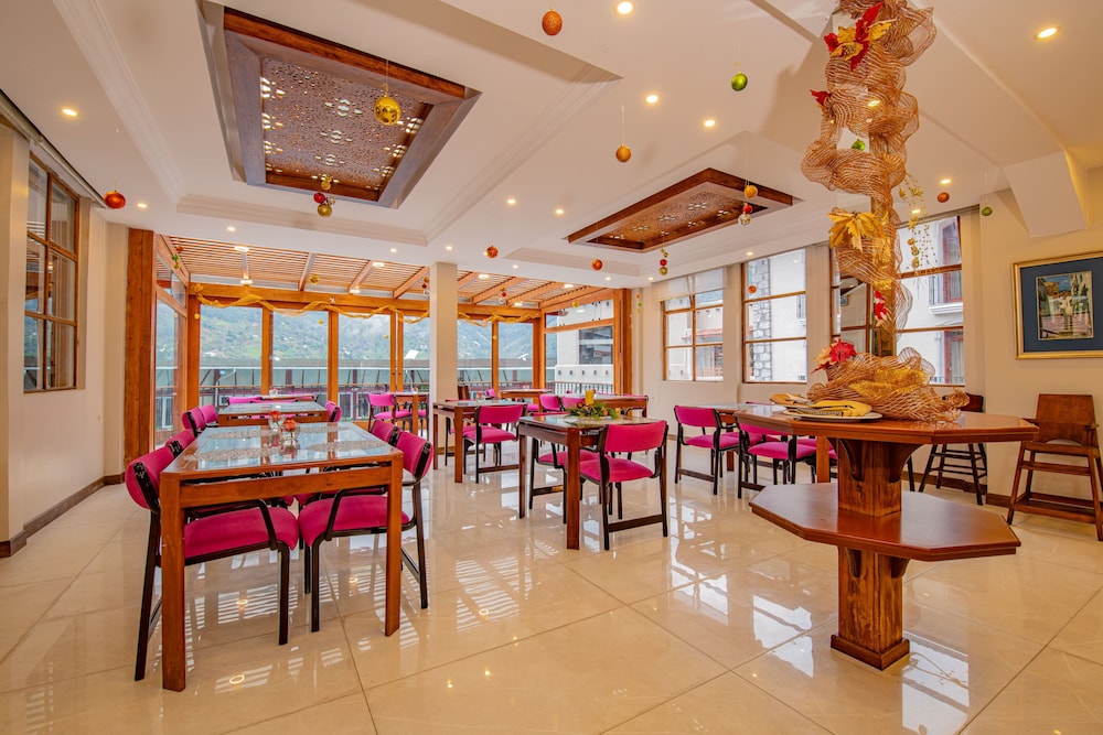 Sangay Spa Hotel 36/50