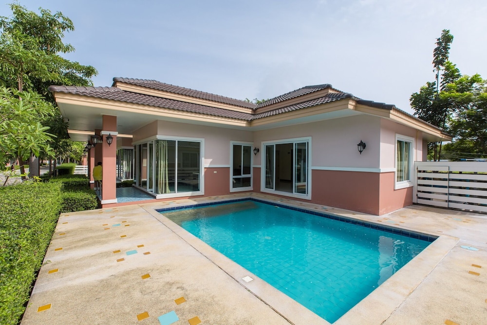 Kiang Talay Resort 30/35