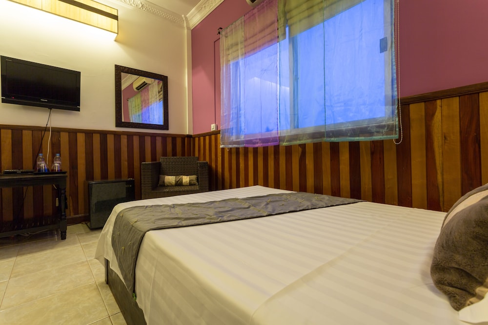 Le Tigre Hotel 17/48